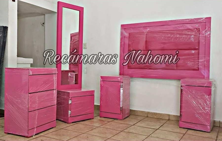 Recámara Rosa Fresa